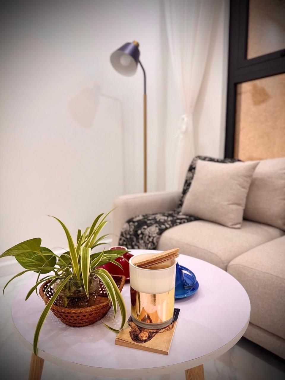 Luxury Econest - Apartment With Swimming Pool & Gym Hanoi Luaran gambar